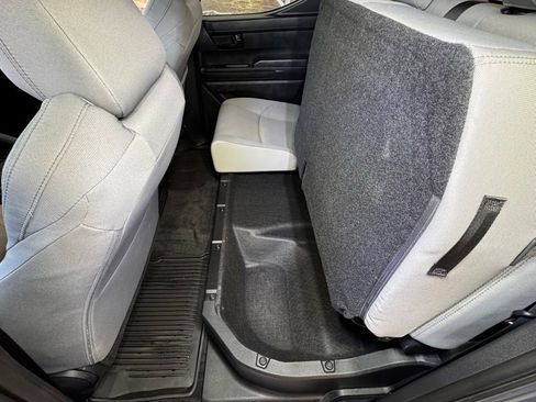 Certified 2025 Toyota Tacoma SR5 AWD/4WD image 49
