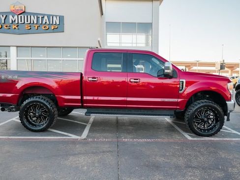 Used 2021 Ford F250 XLT w/ XLT Premium Package AWD/4WD image 4