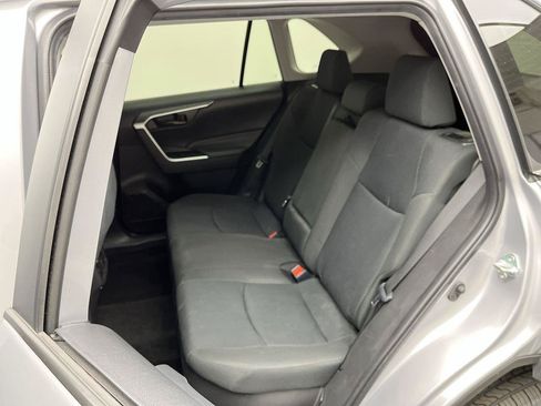 Used 2024 Toyota RAV4 LE AWD/4WD image 9