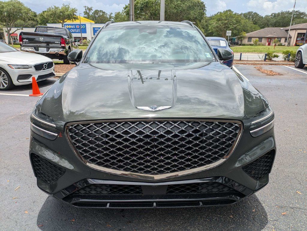 Used 2025 Genesis GV70 3.5T Sport AWD/4WD image 9