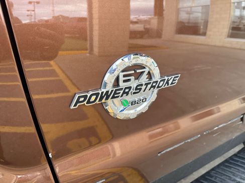 Used 2012 Ford F350 Lariat w/ Chrome Pkg image 8