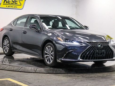 Certified 2025 Lexus ES 350 w/ Accessory Package (Z2) FWD image 5