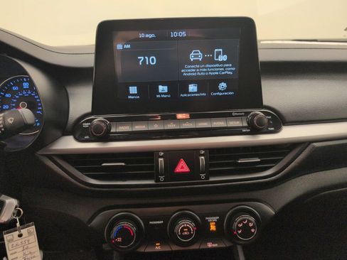 Used 2020 Kia Forte LXS FWD image 22