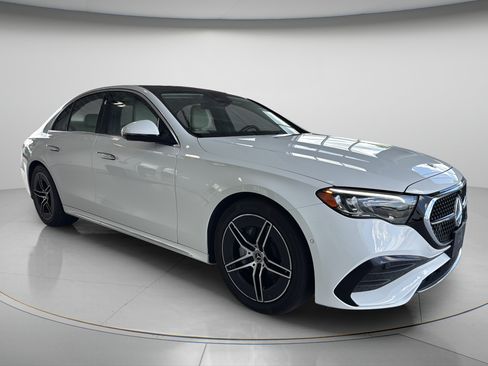 Used 2025 Mercedes-Benz E 350 Sedan w/ Winter Package image 7