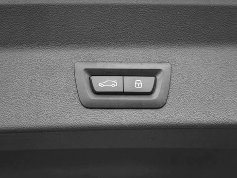 Certified 2024 BMW X3 M40i image 38