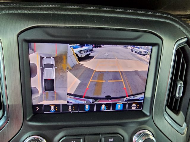 Used 2022 GMC Sierra 2500 Denali w/ Denali Black Diamond Edition AWD/4WD image 30