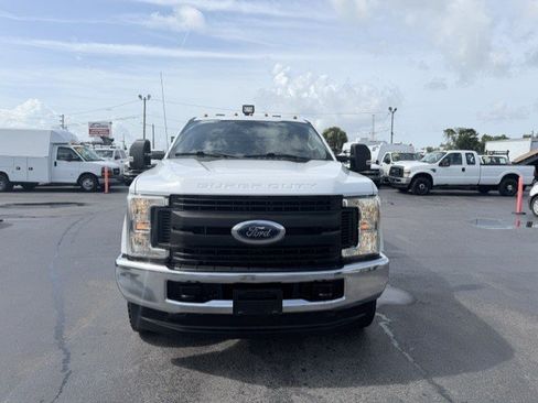 Used 2019 Ford F350 XL w/ XL Value Package AWD/4WD image 3
