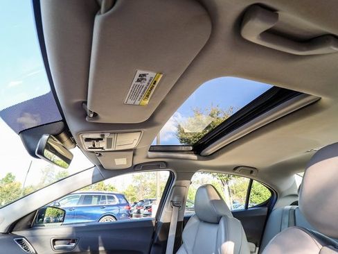 Used 2017 Acura TLX w/ Technology Package image 50