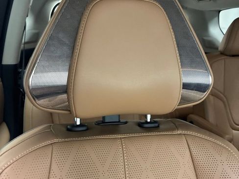 Used 2025 INFINITI QX80 Sensory AWD/4WD image 37