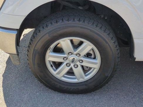 Used 2022 Ford F150 XLT w/ Equipment Group 301A Mid AWD/4WD image 15