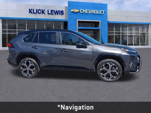 Used 2024 Toyota RAV4 XSE w/ Weather Package AWD/4WD image 9