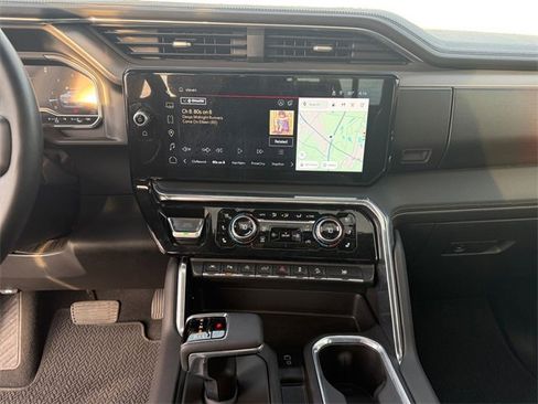 Used 2024 GMC Sierra 1500 Denali w/ Denali Reserve Package image 11