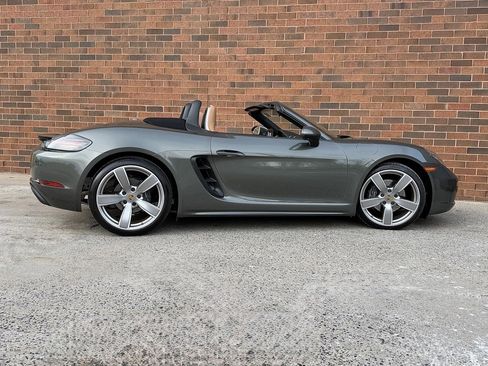 Certified 2022 Porsche 718 Boxster image 7
