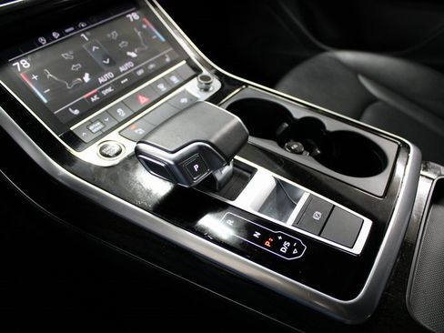 Used 2025 Audi Q7 2.0T Premium w/ Convenience Package image 19