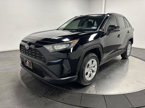 Used 2019 Toyota RAV4 LE w/ All Weather Liner Package AWD/4WD image 5