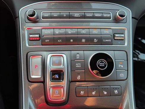 Used 2023 Hyundai Santa Fe Calligraphy FWD image 15