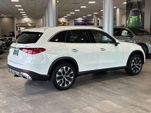 New 2026 Mercedes-Benz GLC 350e 4MATIC image 3