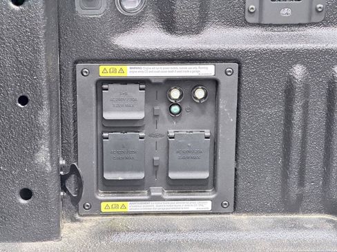 Used 2024 Ford F150 Platinum w/ Equipment Group 702A High AWD/4WD image 27