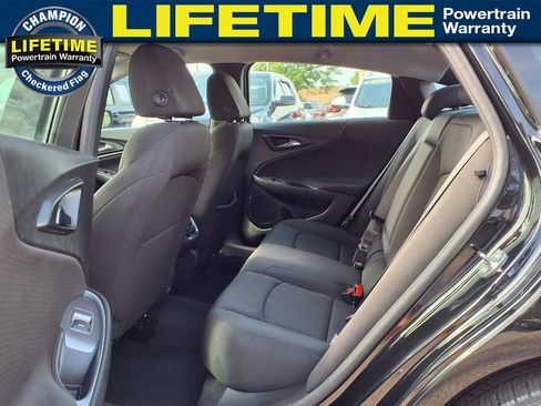 Used 2025 Chevrolet Malibu LT FWD image 11