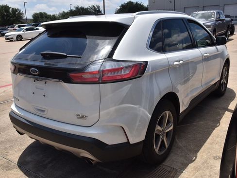Used 2020 Ford Edge SEL w/ Convenience Package FWD image 5