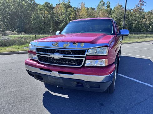 Used 2007 Chevrolet Silverado 1500 LS w/ Chrome Exterior Package image 5