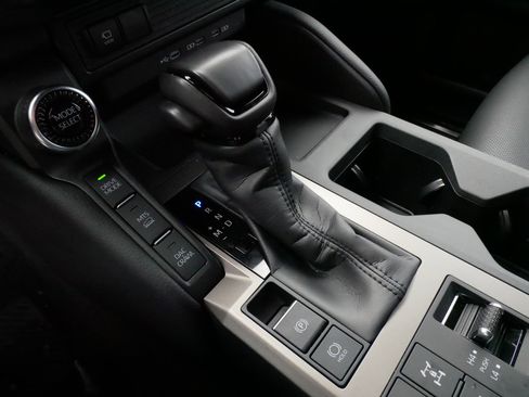 Used 2025 Toyota Land Cruiser image 24