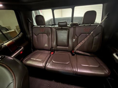 Used 2016 Ford F150 King Ranch w/ Equipment Group 601A Luxury AWD/4WD image 23