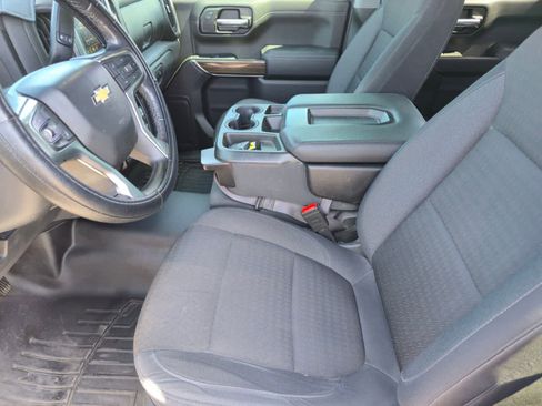 Used 2020 Chevrolet Silverado 1500 LT w/ All-Star Edition image 18