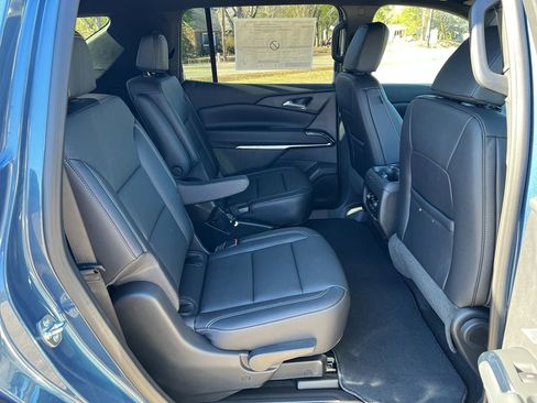 New 2026 Chevrolet Traverse LT w/ Midnight/Sport Edition image 26