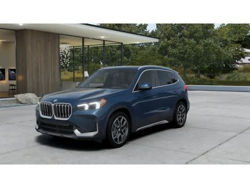 New 2026 BMW X1 xDrive28i w/ Technology Package image 1
