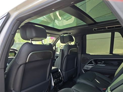 New 2025 Land Rover Range Rover Autobiography image 24