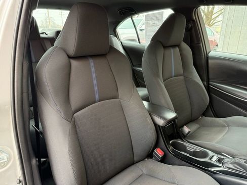 Used 2020 Toyota Corolla SE image 17