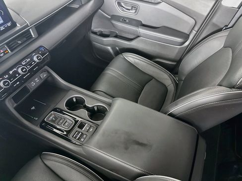 Certified 2023 Honda Pilot Elite image 29