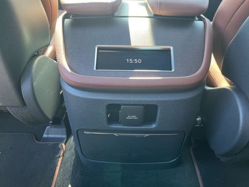 New 2026 Lincoln Navigator L Reserve AWD/4WD image 92