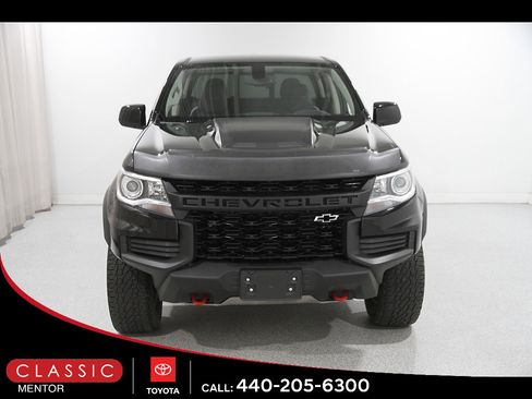 Used 2021 Chevrolet Colorado ZR2 w/ ZR2 Midnight Special Edition AWD/4WD image 2