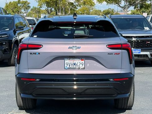 Used 2025 Chevrolet Blazer EV RS AWD/4WD image 8