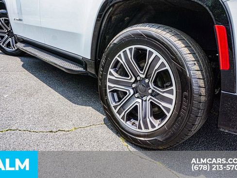 Used 2023 Jeep Wagoneer Series II image 16