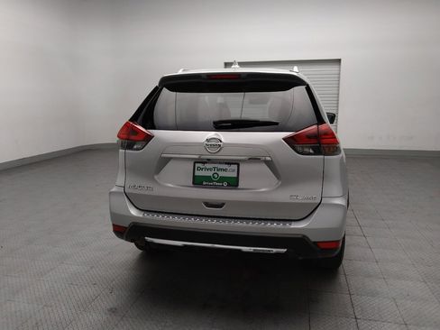 Used 2017 Nissan Rogue SL w/ SL Premium Package AWD/4WD image 7