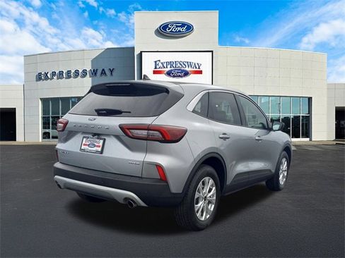 Used 2023 Ford Escape Active w/ Tech Pack #2 image 6