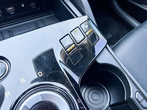 Used 2023 Kia Sportage EX image 21