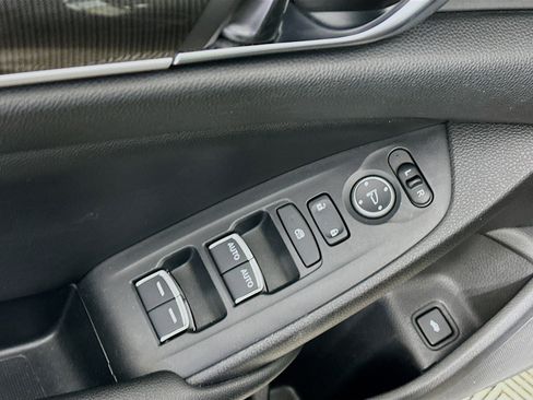 Used 2019 Honda Accord Sport image 15