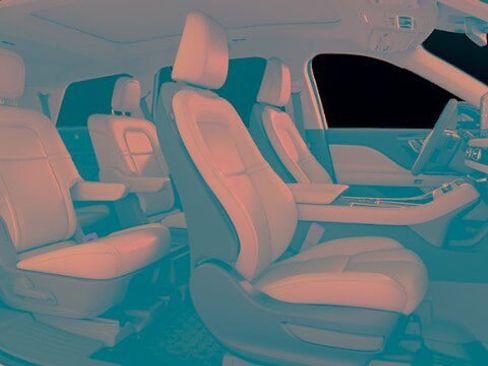 New 2026 Lincoln Aviator 2WD image 13