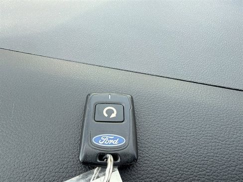 Used 2018 Ford Escape SE w/ SE Sync 3 Package image 41