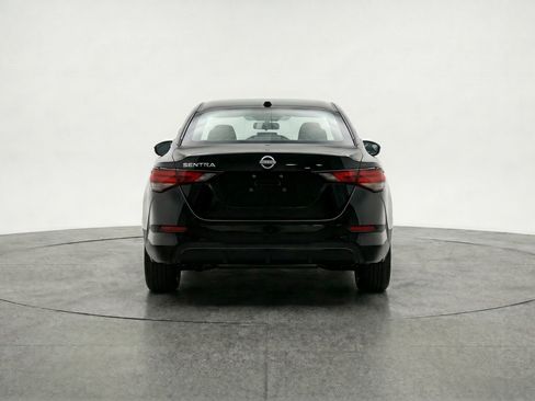 Used 2025 Nissan Sentra SV FWD image 7