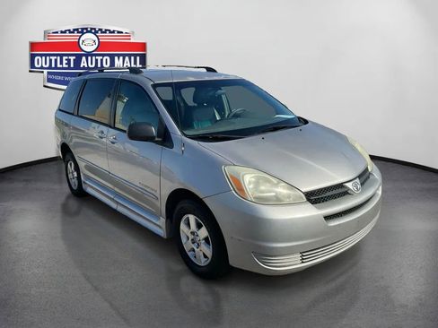 Used 2005 Toyota Sienna CE FWD image 1