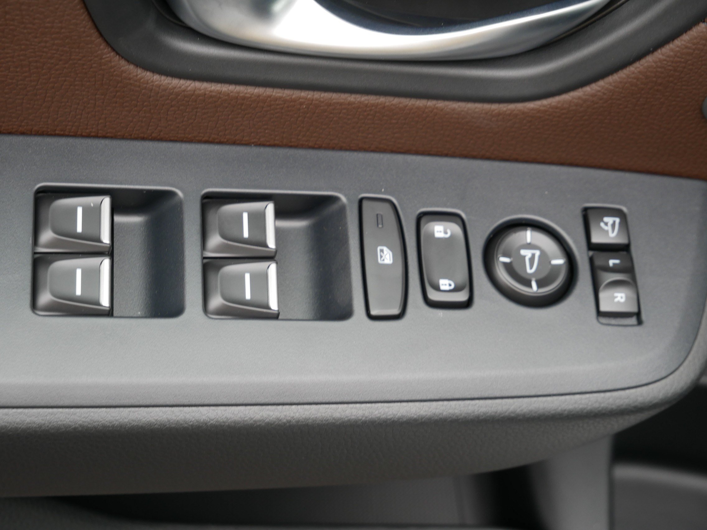 New 2026 Honda Pilot Touring image 15