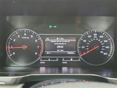 Used 2021 Kia Sorento S image 9