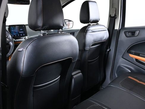 Used 2018 Ford EcoSport SES image 25