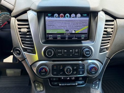 Used 2017 Chevrolet Tahoe Premier AWD/4WD image 32