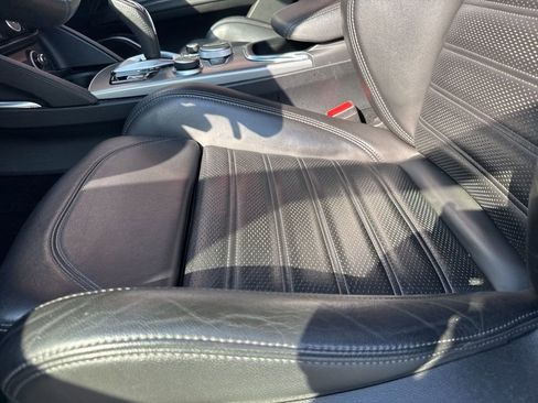 Used 2022 Alfa Romeo Stelvio Veloce image 26